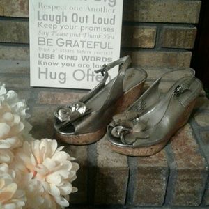 Ladies shoes